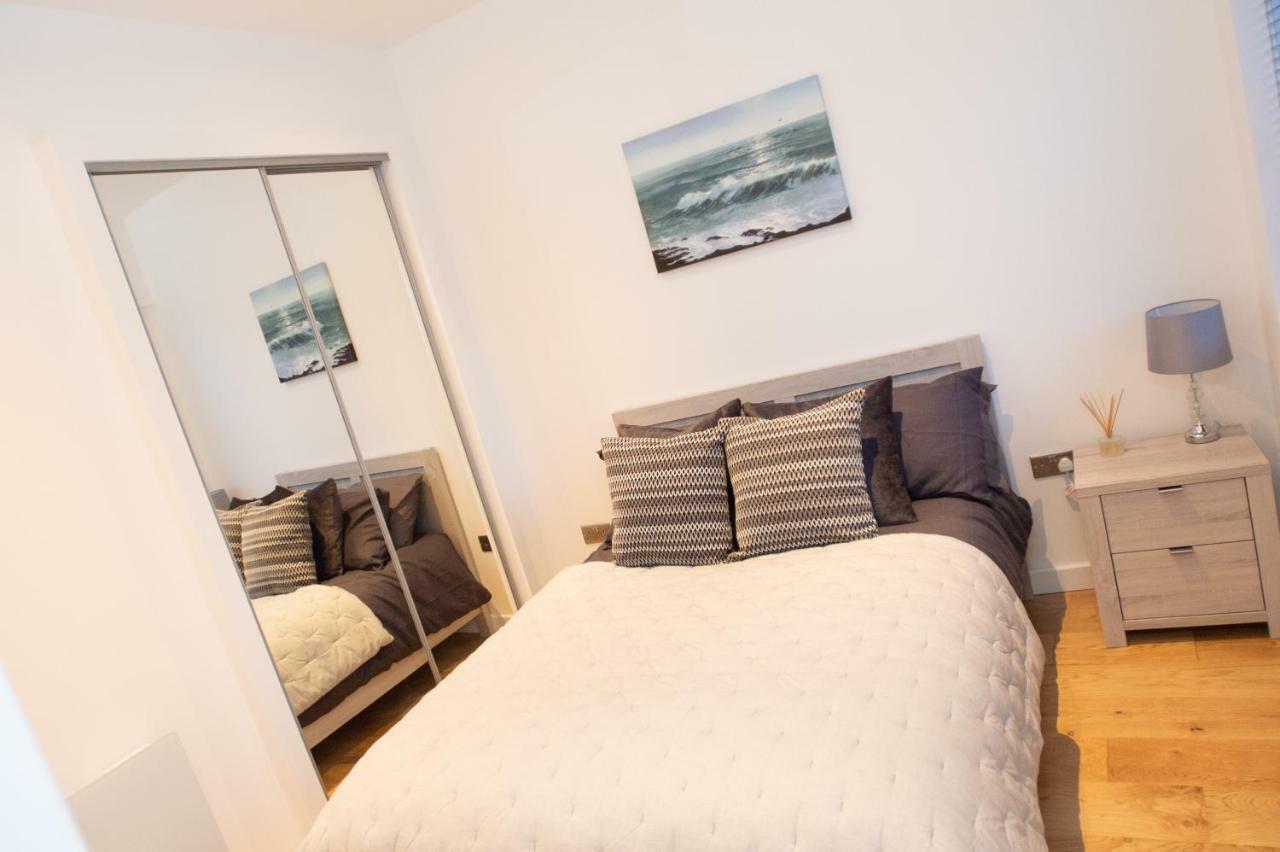 Stylish And Clean 1 Bed Apartment Maidenhead Town Center 外观 照片