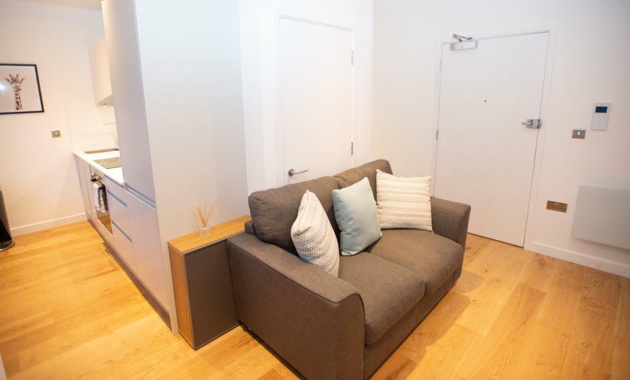 Stylish And Clean 1 Bed Apartment Maidenhead Town Center 外观 照片